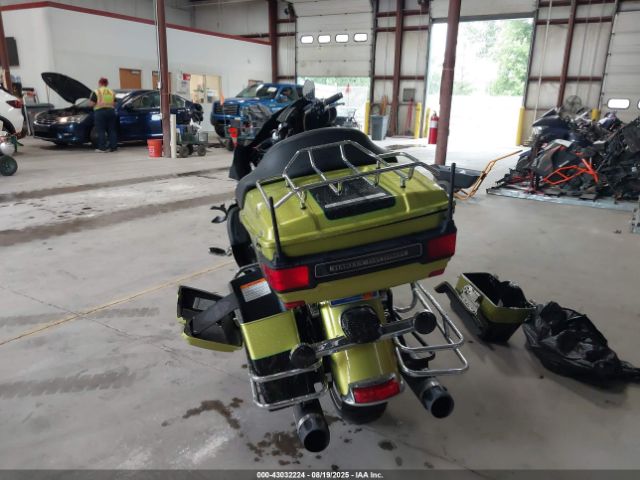 2011 HARLEY-DAVIDSON FLHTCU 1HD1FC415BB656644 Photo 5