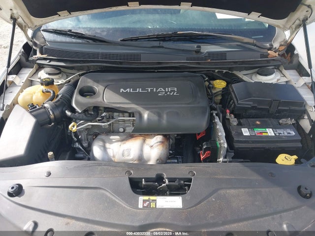 Chrysler 2015 2015 1C3CCCAB1FN721076 Image 10
