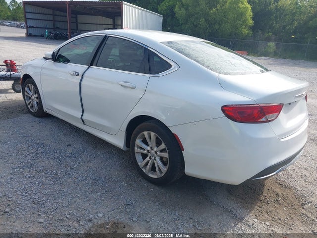 Chrysler 2015 2015 1C3CCCAB1FN721076 Image 3