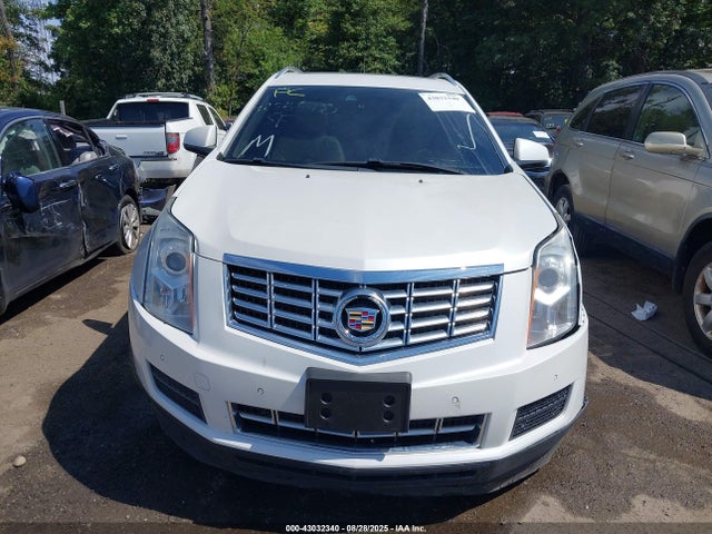 Продажа на аукционе авто 2015 Cadillac Srx Luxury Collection, vin: 3GYFNEE38FS556743, номер лота: 43032340