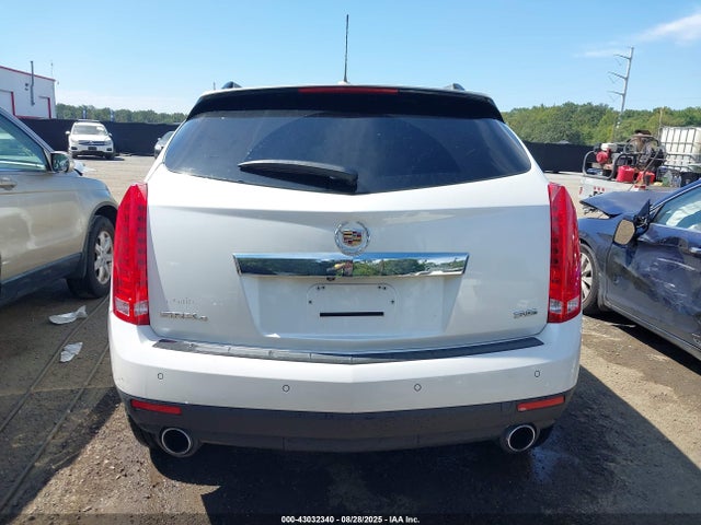 Продажа на аукционе авто 2015 Cadillac Srx Luxury Collection, vin: 3GYFNEE38FS556743, номер лота: 43032340