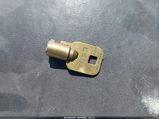 2005 HARLEY-DAVIDSON FLHTCUI 1HD1FCW185Y637732 Photo 10