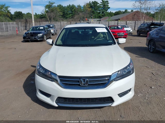 Honda k24w1 2015 1HGCR2F38FA166707 Image 12