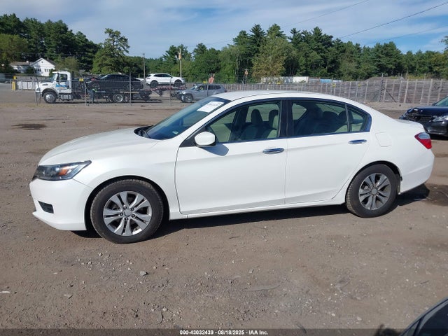 Honda k24w1 2015 1HGCR2F38FA166707 Image 14