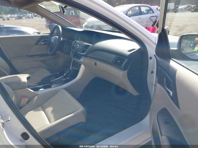 Honda k24w1 2015 1HGCR2F38FA166707 Image 5