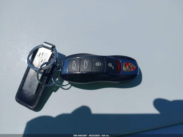 2019 PORSCHE 718 BOXSTER WP0CA2A8XKS210364 Photo 10