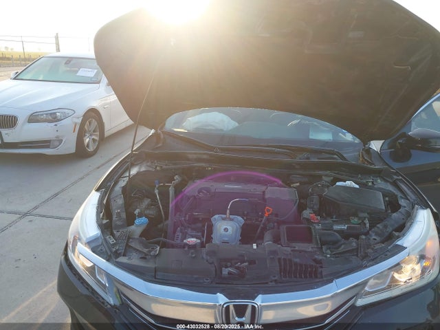 1HGCR2F88GA182323 Honda k24w1