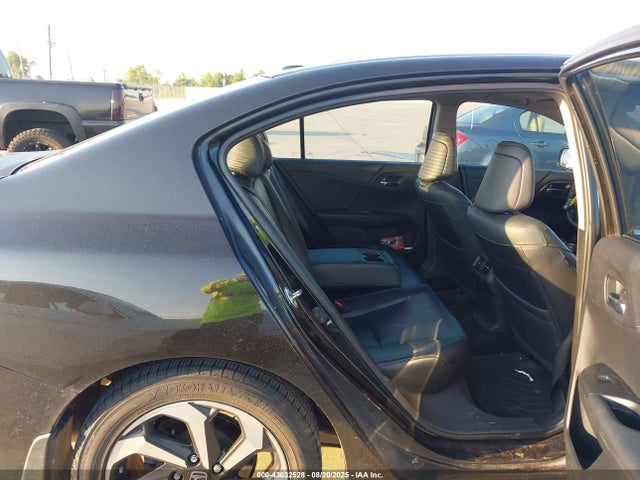 1HGCR2F88GA182323 Honda k24w1