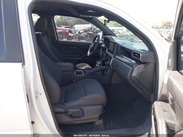 Toyota t24a-fts 2024 3TYLB5JN4RT009863 Image 5