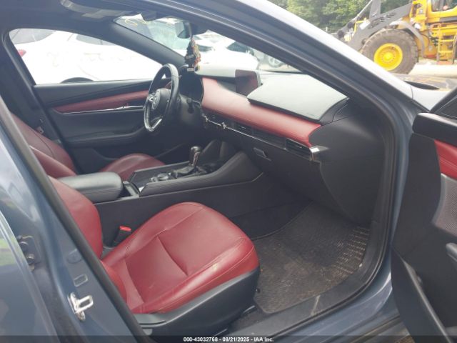 2021 MAZDA MAZDA3 HATCHBACK JM1BPBNY9M1400508 Photo 4