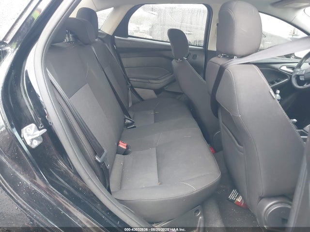 Ford 2.0l gdi 2017 1FADP3H23HL266049 Image 8