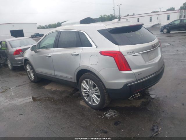 2018 CADILLAC XT5 1GYKNFRS1JZ231403 Photo 2