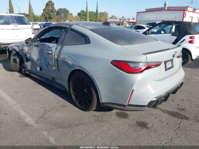 2022 BMW M4 WBS33AZ00NCJ97053 Photo 2