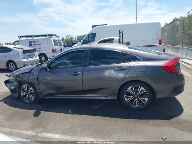 JHMFC1F78JX016370 Honda l15b7