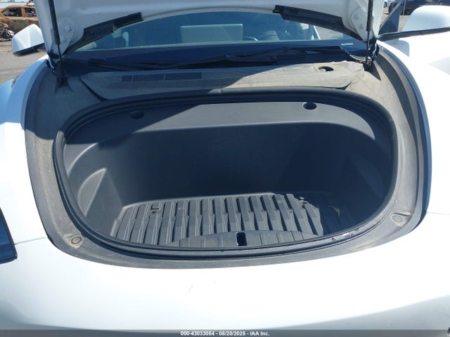 2023 TESLA MODEL 3 5YJ3E1EA2PF577968 Photo 9