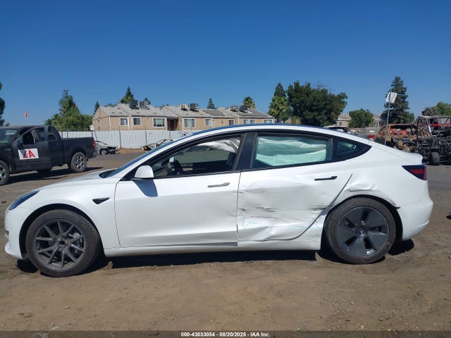Tesla 2023 2023 5YJ3E1EA2PF577968 Image 15