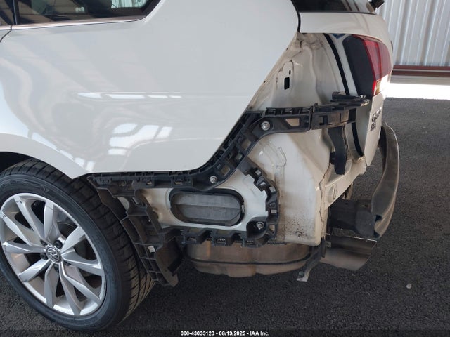 3VWC17AUXHM538148 Volkswagen 1.8 tsi