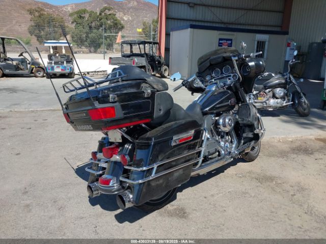 2013 HARLEY-DAVIDSON FLHTCU 1HD1FCM32DB646450 Photo 3
