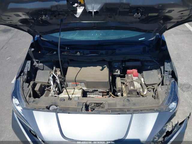 1N4AZ1CP1KC305748 Nissan Leaf