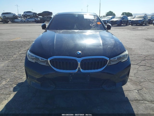3MW5R7J03N8C63600 BMW 330I
