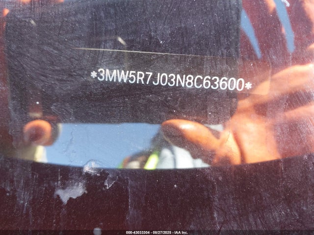3MW5R7J03N8C63600 BMW 330I