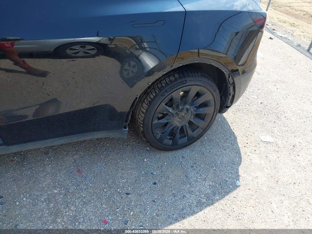 2023 TESLA MODEL Y 7SAYGDEE9PA030510 Photo 5
