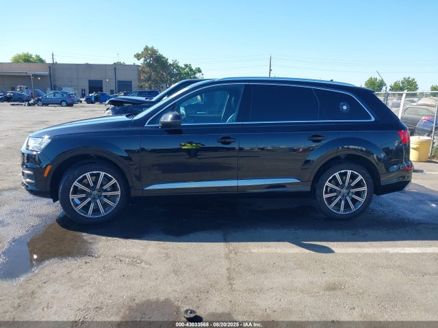 WA1LAAF70HD030747 Audi Q7