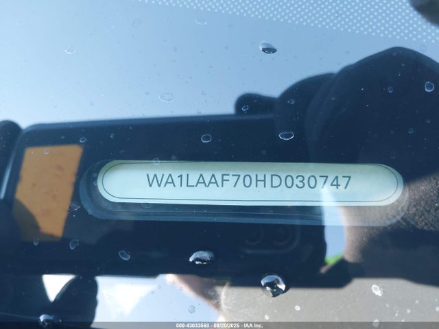 WA1LAAF70HD030747 Audi Q7