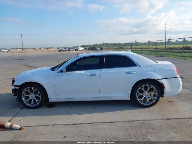 Chrysler 300 2019 2C3CCAPT3KH602100 Image 14