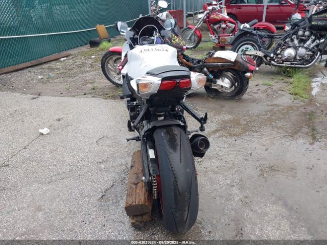 2017 SUZUKI GSX-R750 JS1GR7MA5H2102260 Photo 5