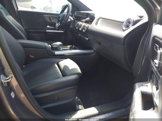 W1N4N4GB1NJ350281 Mercedes-Benz m260