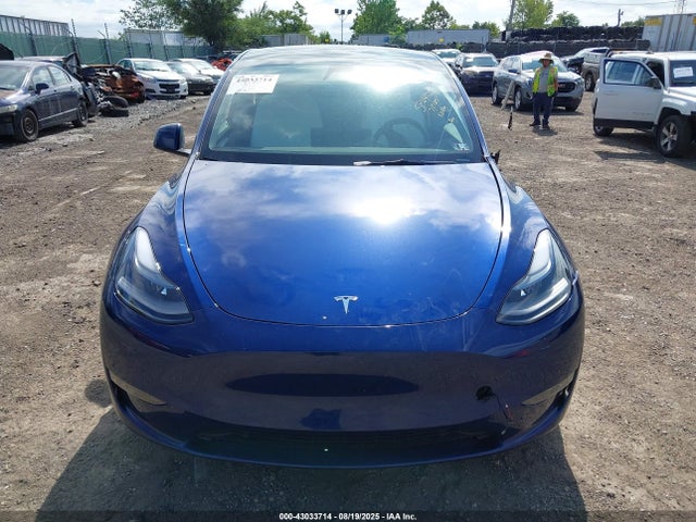 7SAYGDEE9RA251902 Tesla Model Y