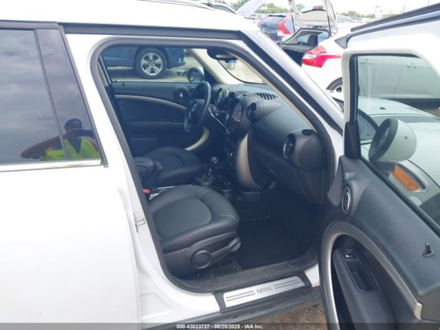 2014 MINI COUNTRYMAN WMWZB3C55EWR37874 Photo 4