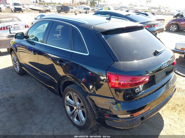2016 AUDI Q3 WA1FFCFS1GR014881 Photo 2