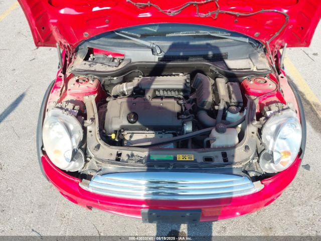 2008 MINI COOPER WMWMF335X8TT67729 Photo 9