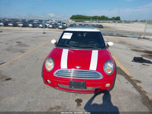 2008 MINI COOPER WMWMF335X8TT67729 Photo 5