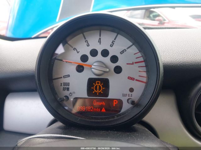 2011 MINI COOPER WMWSU3C50BT253145 Photo 6