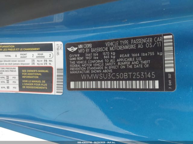 2011 MINI COOPER WMWSU3C50BT253145 Photo 8
