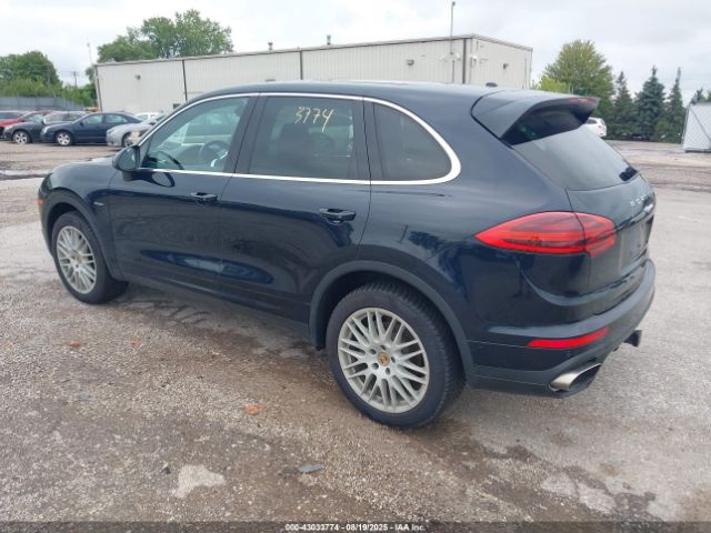 2015 PORSCHE CAYENNE WP1AF2A28FLA35678 Photo 2