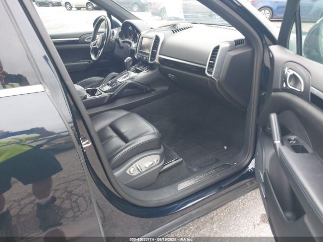 2015 PORSCHE CAYENNE WP1AF2A28FLA35678 Photo 4
