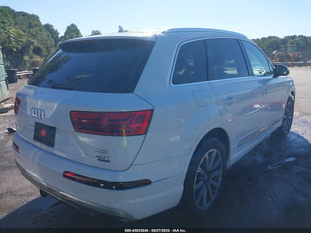 2017 AUDI Q7 WA1LAAF77HD013024 Photo 3