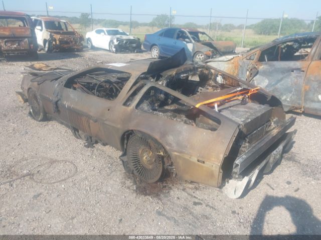 1981 DELOREAN DMC-12 SCEDT26T2BD003957 Photo 2