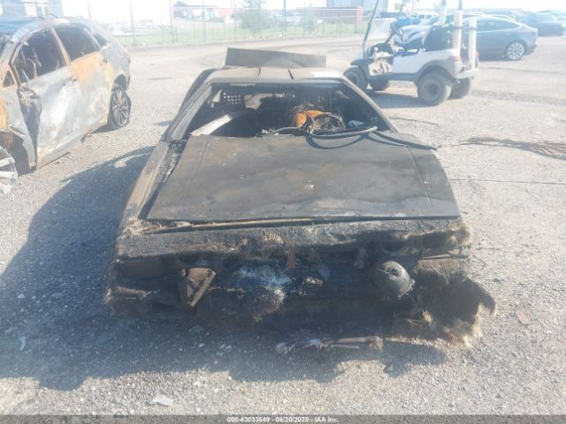 1981 DELOREAN DMC-12 SCEDT26T2BD003957 Photo 5