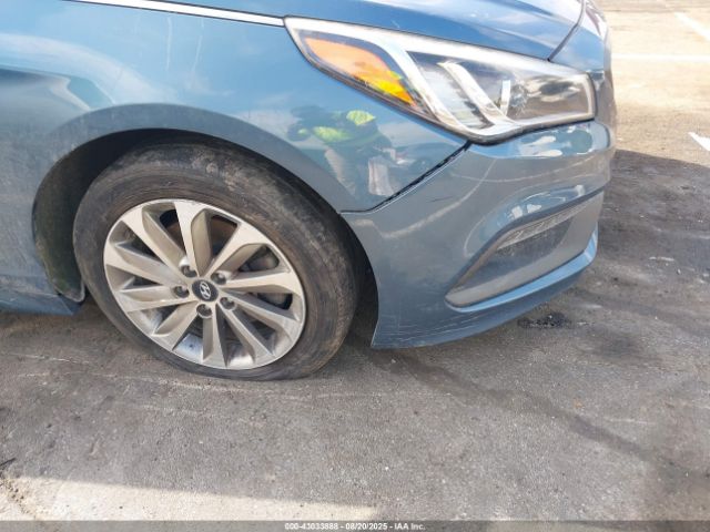 2017 HYUNDAI SONATA 5NPE34AFXHH460871 Photo 5