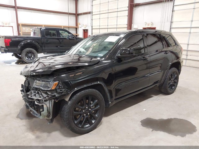 Jeep Grand Cherokee 2021 1C4RJFAG0MC653063 Image 2