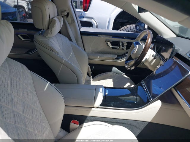 W1K6G7GB6MA028526 Mercedes-Benz m176