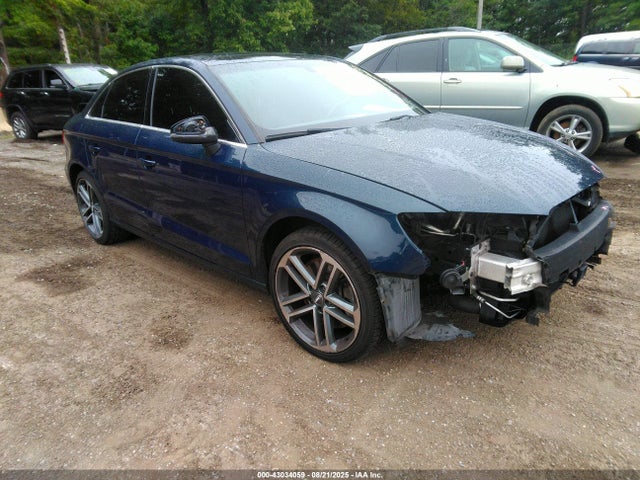 2019 AUDI A3 WAUBEGFF1K1020945 Photo 0