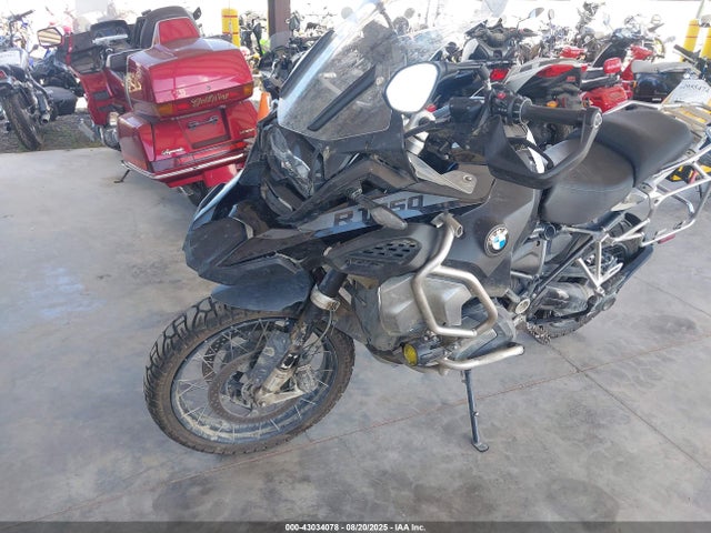 WB10M1305N6F37120 BMW 2022