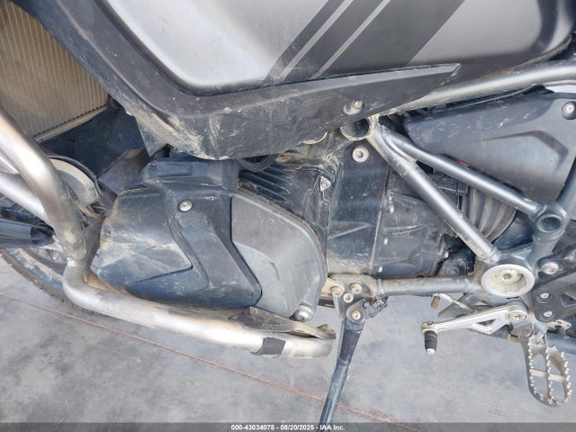 WB10M1305N6F37120 BMW 2022