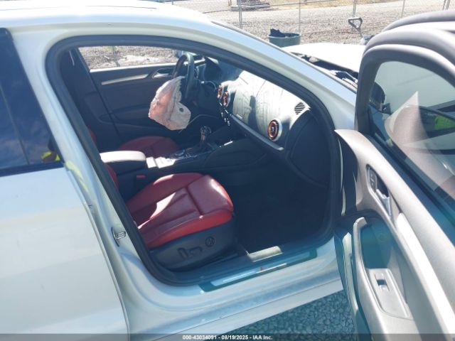 2017 AUDI S3 WAUB1GFF9H1025427 Photo 4